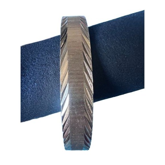 Monet Vintage Goldtone Bangle Bracelet Shiny and Brushed Simple Chic 7/8" - Picture 2 of 9